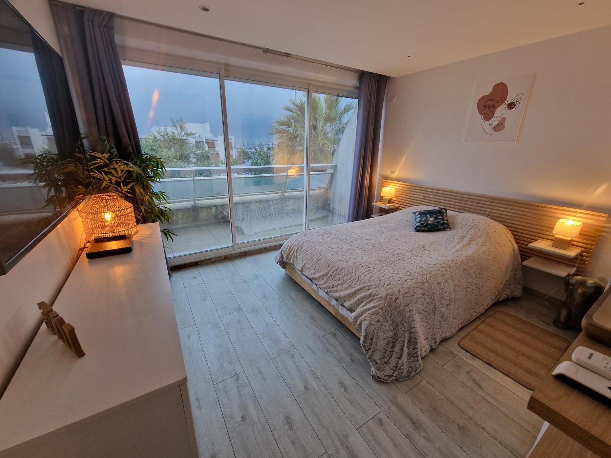 Marina Exceptionnelle - 8 Pers - 120 M2 Vue Mer - Suites Parentales - Cinema - Ponton Ле-Гро-дю-Руа Екстер'єр фото