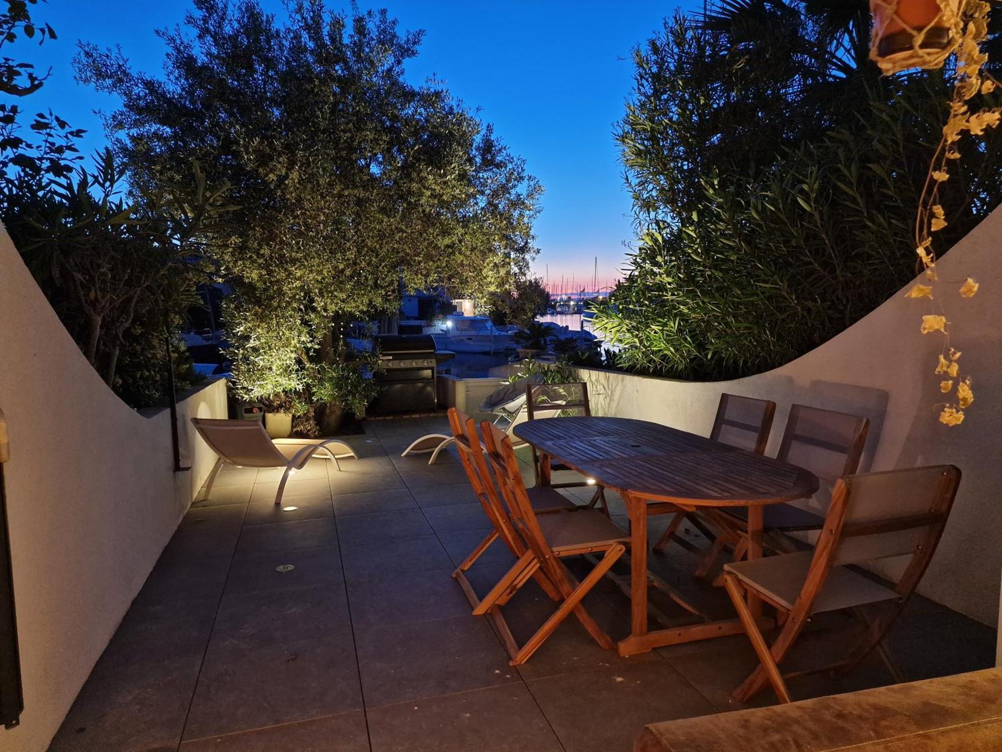 Marina Exceptionnelle - 8 Pers - 120 M2 Vue Mer - Suites Parentales - Cinema - Ponton Ле-Гро-дю-Руа Екстер'єр фото